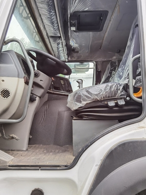 Sinotruk HOWO Gebruikte zware trekker Truck Trailer Head 6*4 2018 371-375HP ISO goedgekeurd