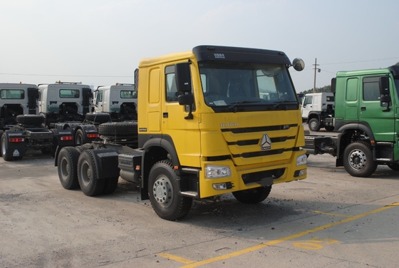 Sinotruk HOWO 6X4 Traktor Truck 371HP/420HP Chinese Trucks 5800*2300*1500mm in het beste geval