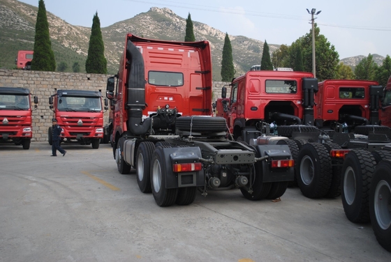 Beveiligde betalingen Sinotruk HOWO 6X4 Traktor Truck 371HP/420HP Zware Chinese vrachtwagens