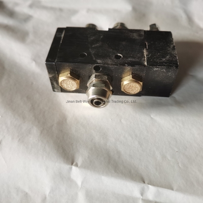 Sinotruk Eingin Parts HOWO Solenoïde Valve Wg9700240002 OEM en ondersteuning Betaling in USD