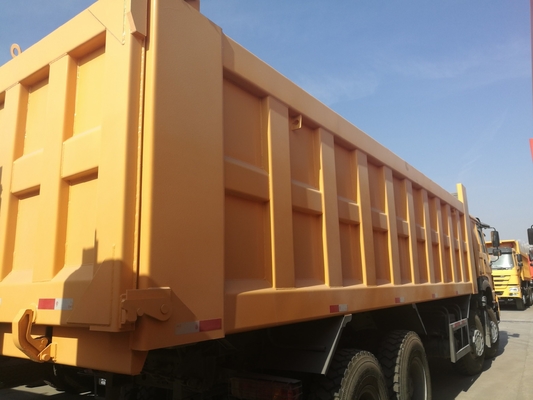 Zware wagen Sinotruk HOWO met handgeschakeld stuur