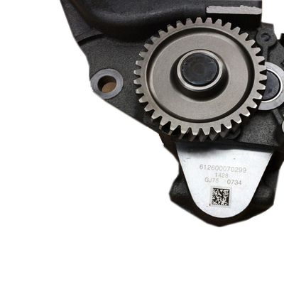 Op maat gemaakte vrachtwagenonderdelen Weichai Wd618 Oliepomp 612600070299 binnen het restitutiebeleid