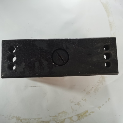 Sinotruk HOWO Truck Parts Achterste motor steun kussen met restitutiebeleid Wg9725593031