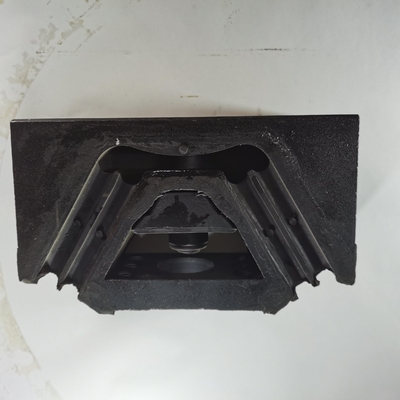 Sinotruk HOWO Truck Parts Achterste motor steun kussen met restitutiebeleid Wg9725593031