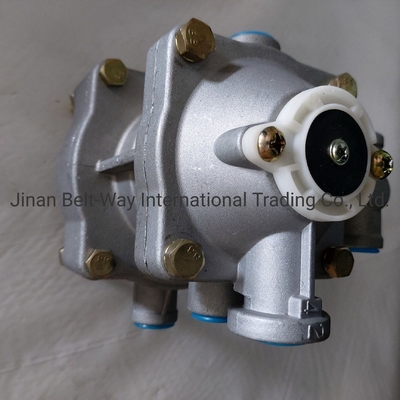 Aanhangwagenbesturingsklep Wg9000360180 voor Sinotruk HOWO Truck Parts in Zuid-Azië